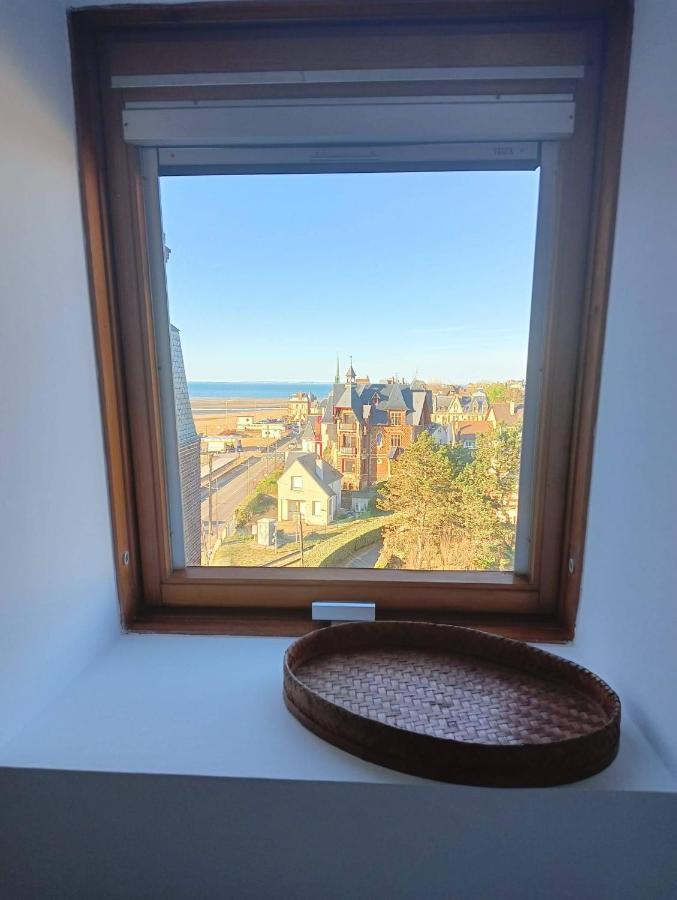 Ferienwohnung Escapade De Charme Les Pieds Dans L'Eau Houlgate Exterior foto